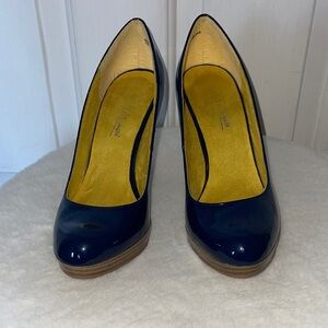 Chic Midnight Blue Patent Leather Heels